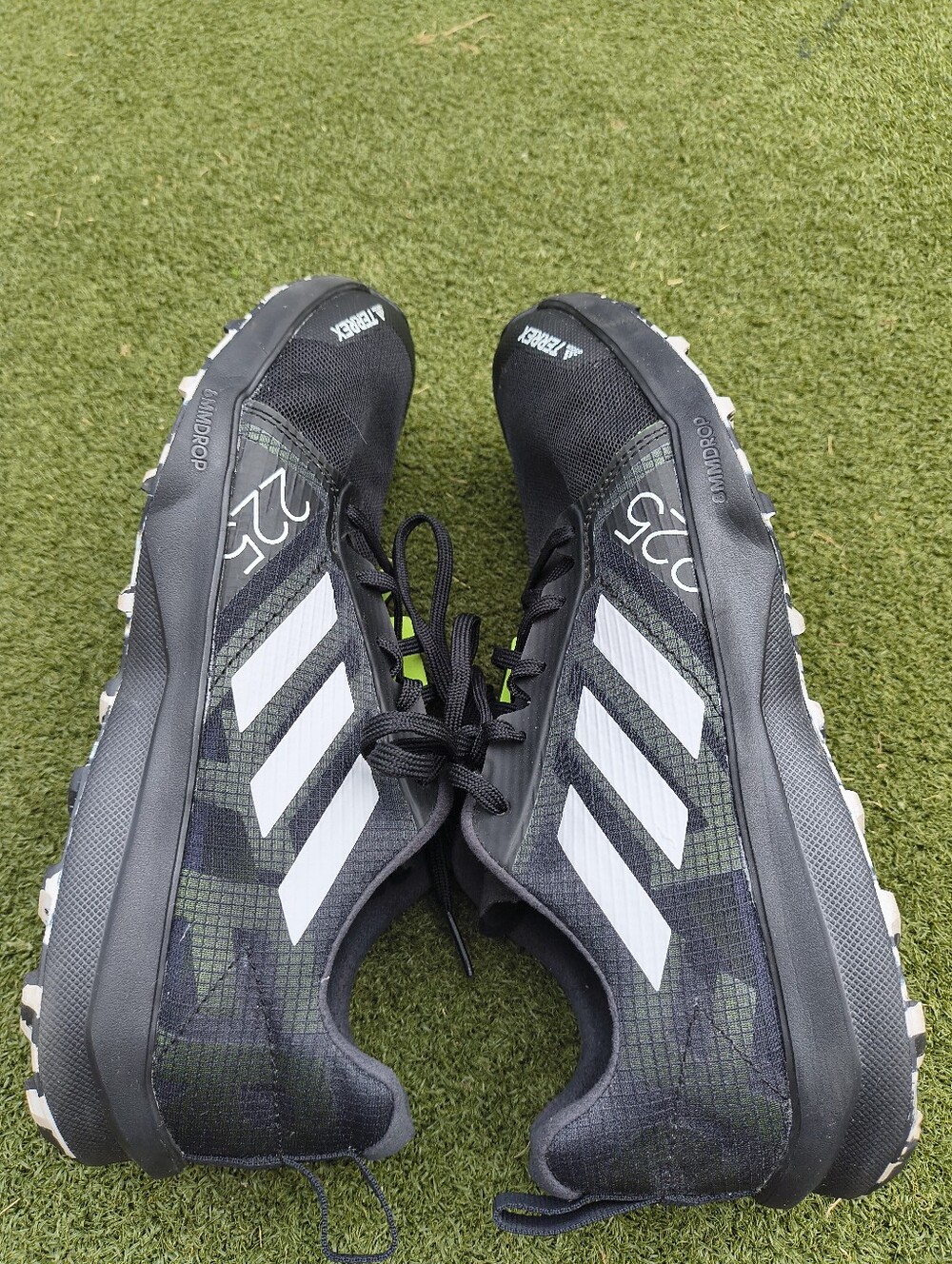 Adidas Terrex Speed Flow Trail Racing Shoe Men's 8.5, Women's 10